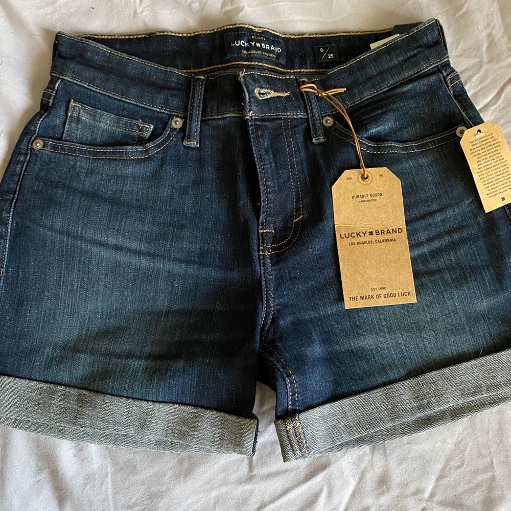 Lucky Brand Ava Mid Rose Shorts